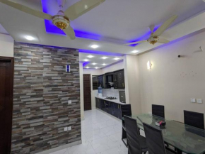 Elegant 4BR Villa - Bahria Town's Finest Retreat!